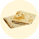 Rīvmaize pita maize un grozi